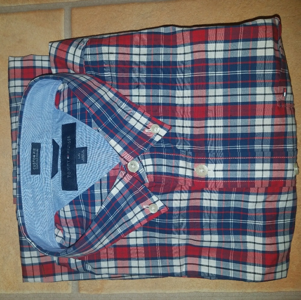 Men's Tommy Hilfiger Shirt Large NWOT